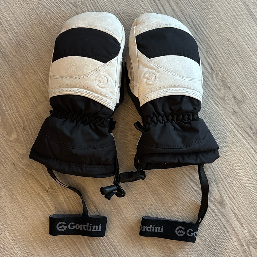 Gordini Women's Ski Mittens
